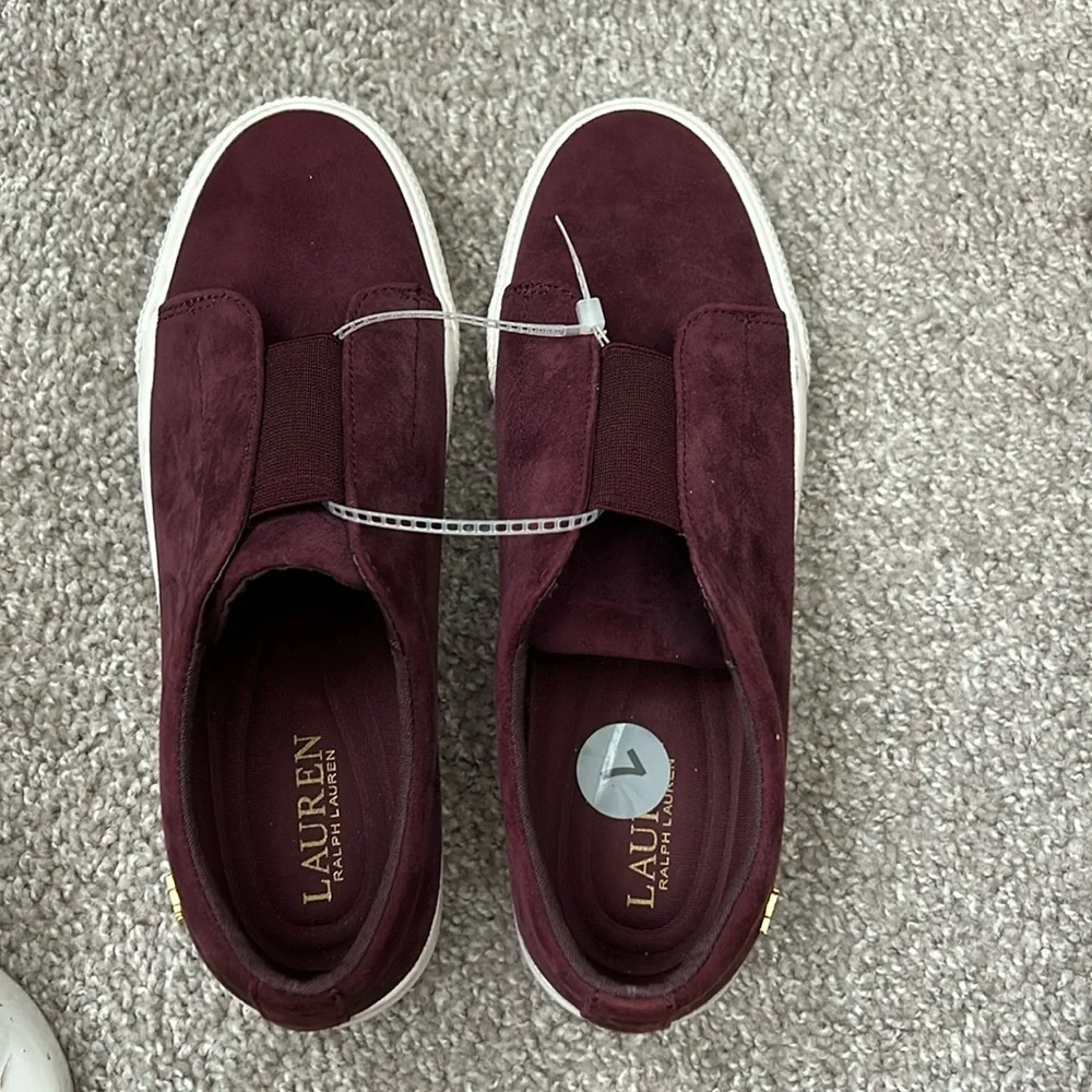 RALPH LAUREN SUEDE SNEAKERS SHOES SIZE 7 BRAND NEW - Picture 3 of 9